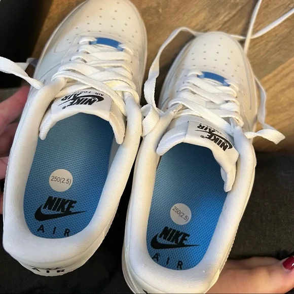 Color Changing AF1 - Picture 8 of 8